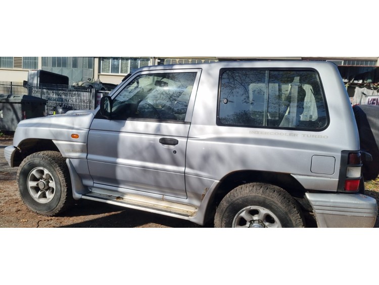 Mitsubishi Pajero Targhet 2.5 TD del 2004